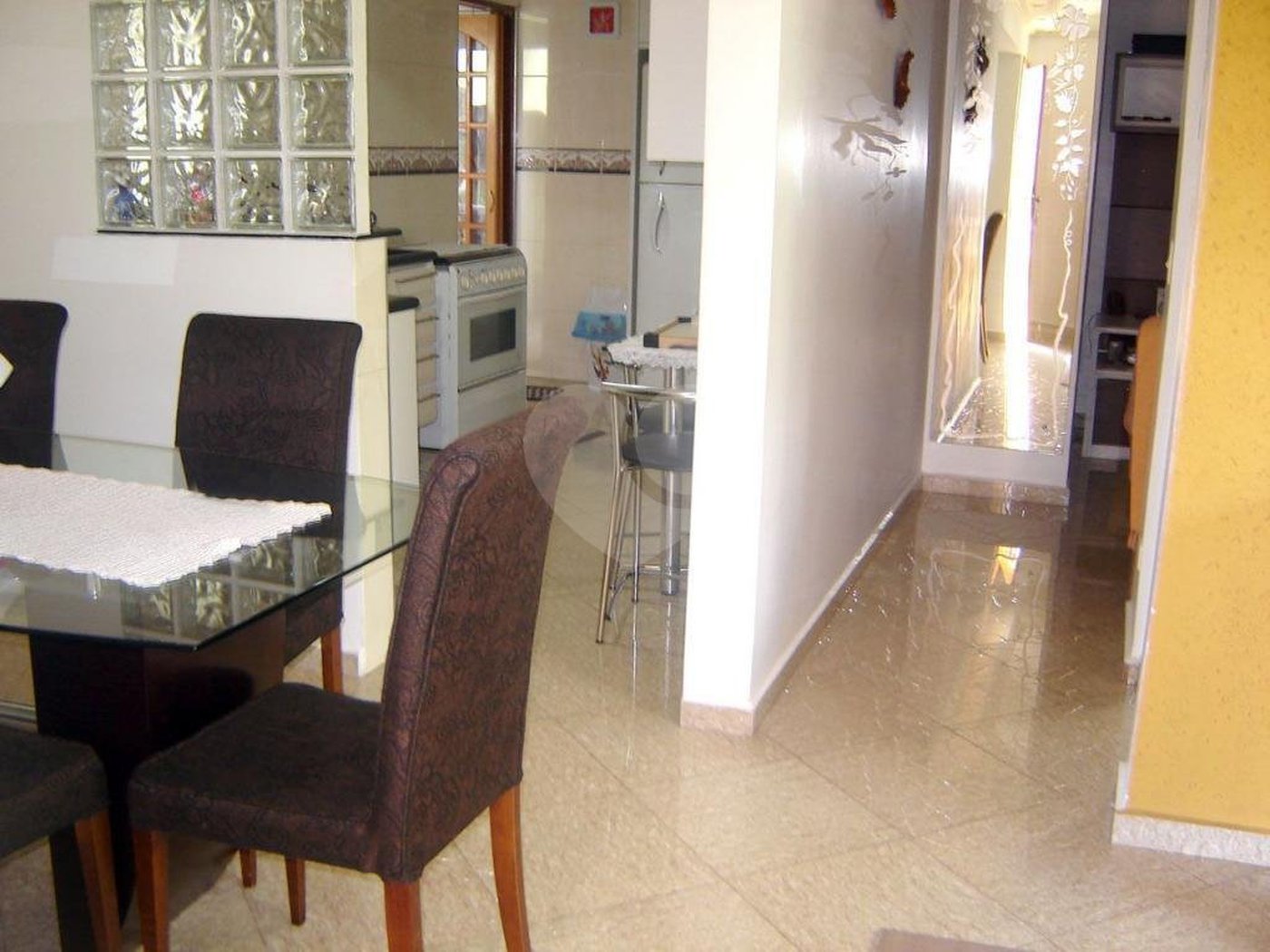 Sobrado à venda com 3 quartos, sendo 1 suíte, em Vila São João Batista, Guarulhos, SP