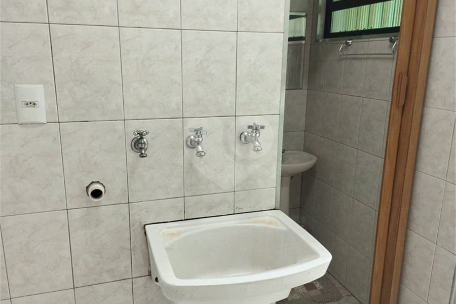 Sobrado à venda com 2 quartos em Vila Medeiros, São Paulo, SP