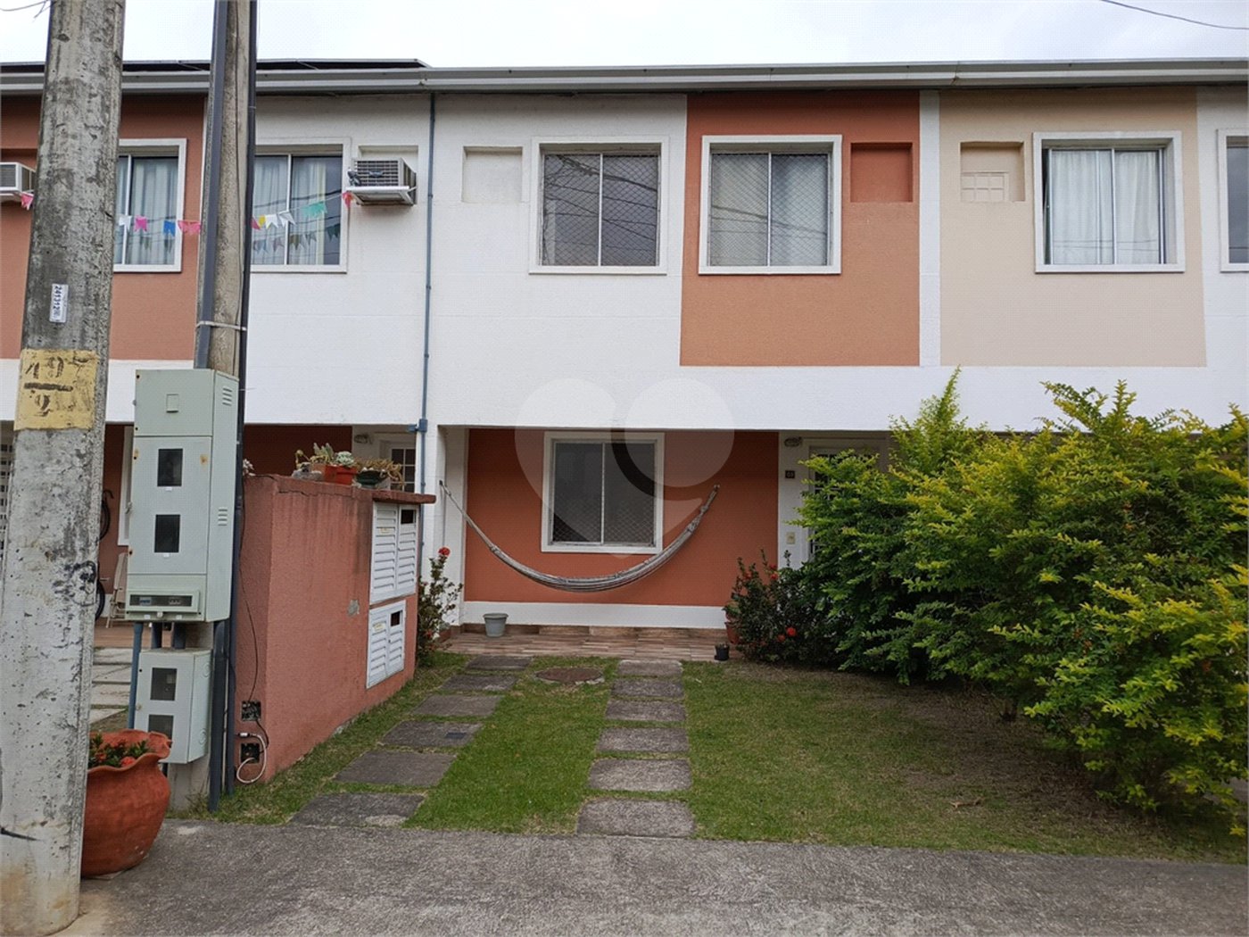 Casa à venda com 3 quartos, sendo 1 suíte, no condomínio Grand Family, Rio de Janeiro - RJ