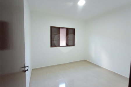 Casa à venda com 2 quartos no Centro, Itapetininga, SP