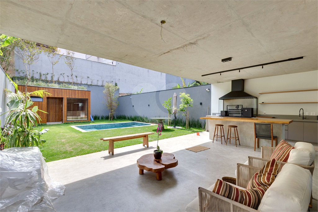 Casa de Vila à venda com 4 suítes em Alto da Boa Vista, São Paulo, SP