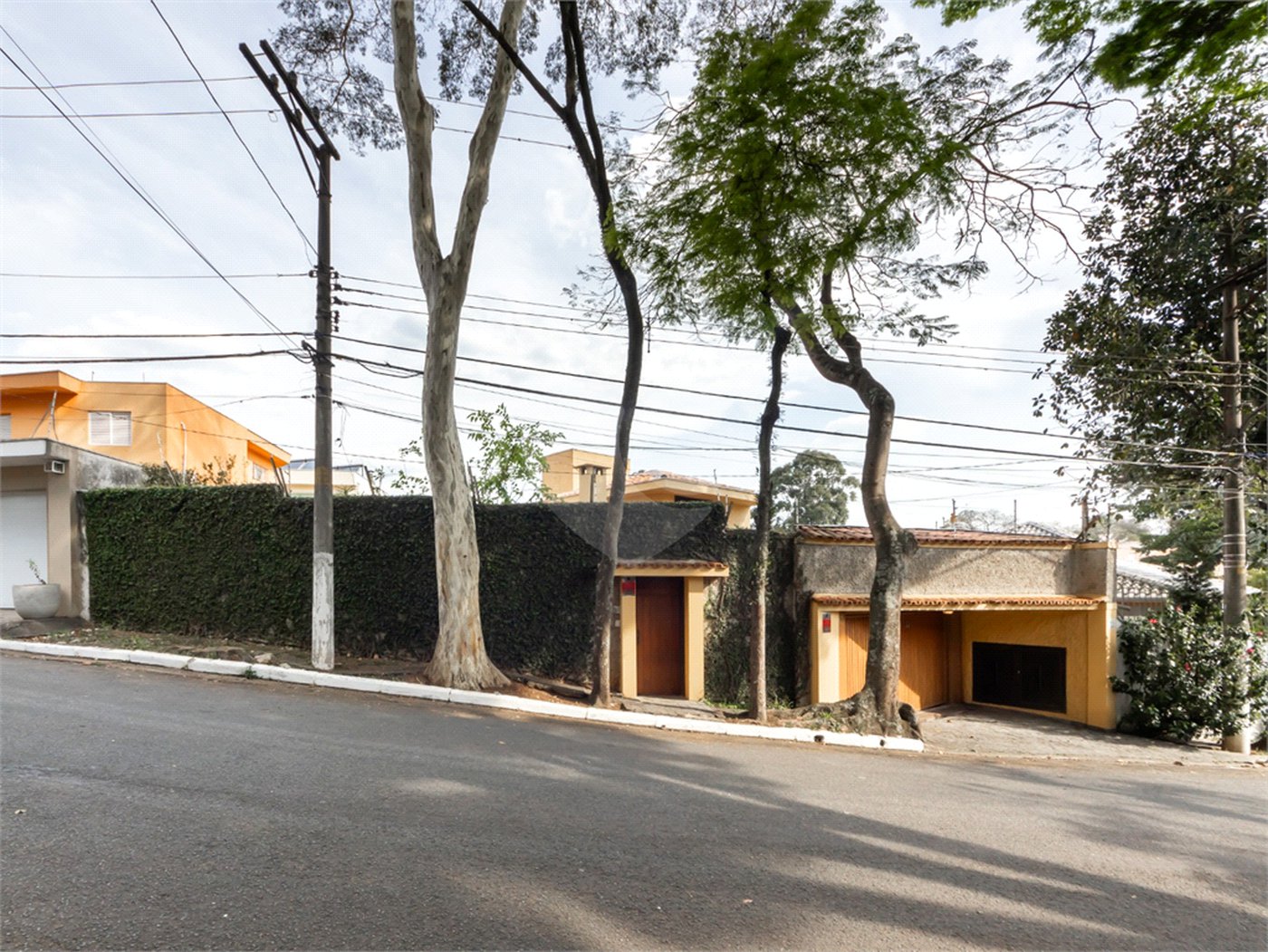 Sobrado à venda com 3 quartos, sendo 1 suíte, em Jardim Prudência, São Paulo, SP