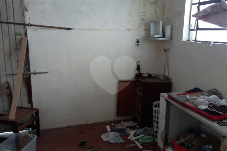 Terreno à venda com 8 quartos, sendo 2 suítes, em Santana, São Paulo, SP