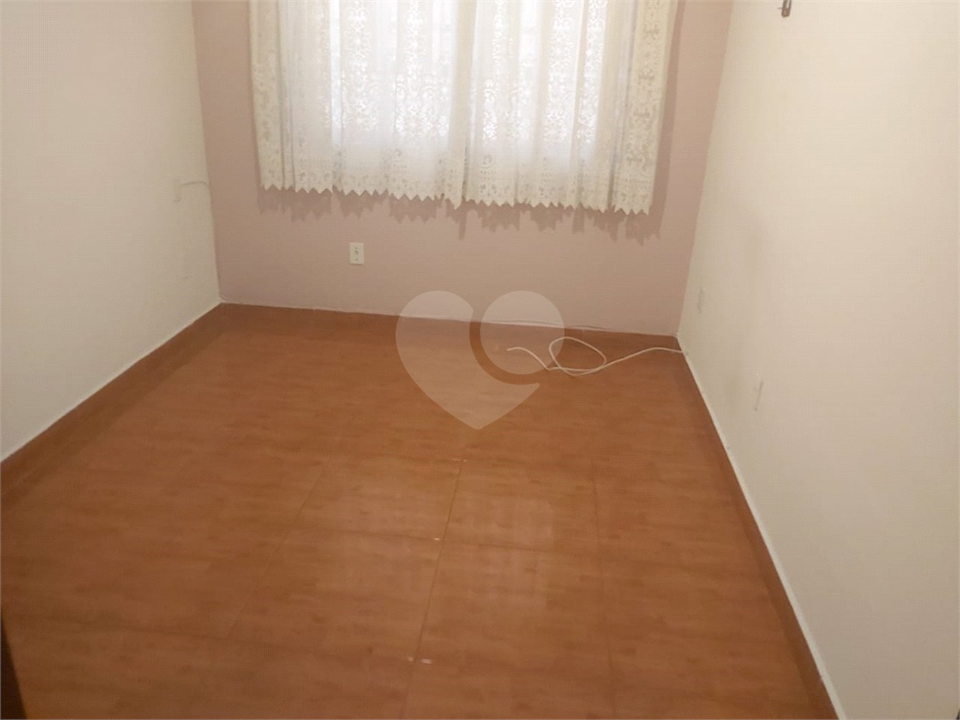 Sobrado à venda com 3 quartos, sendo 1 suíte, em São João Clímaco, São Paulo, SP