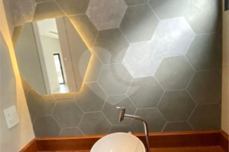 Casa à venda com 3 quartos, sendo 1 suíte, no condomínio Lagos D´icaraí, Salto - SP