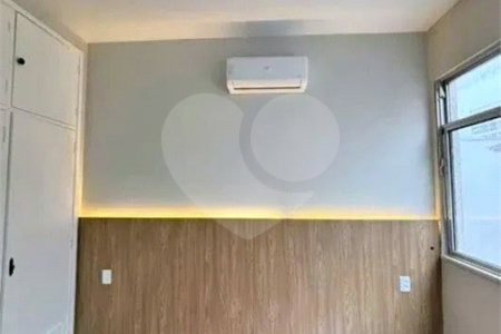 Apartamento à venda com 2 quartos, sendo 1 suíte,  em Ipanema, Rio de Janeiro, RJ
