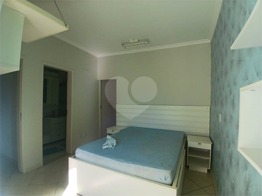 Apartamento à venda com 3 quartos, sendo 1 suíte,  em Jardim Brasil, São Roque, SP