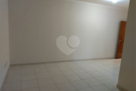 Casa Térrea à venda com 3 quartos, sendo 1 suíte, em Jardim das Cerejeiras, Atibaia, SP