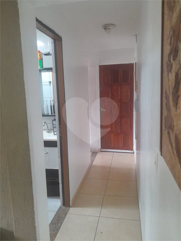 Apartamento à venda com 2 quartos em Cidade Tiradentes, São Paulo, SP