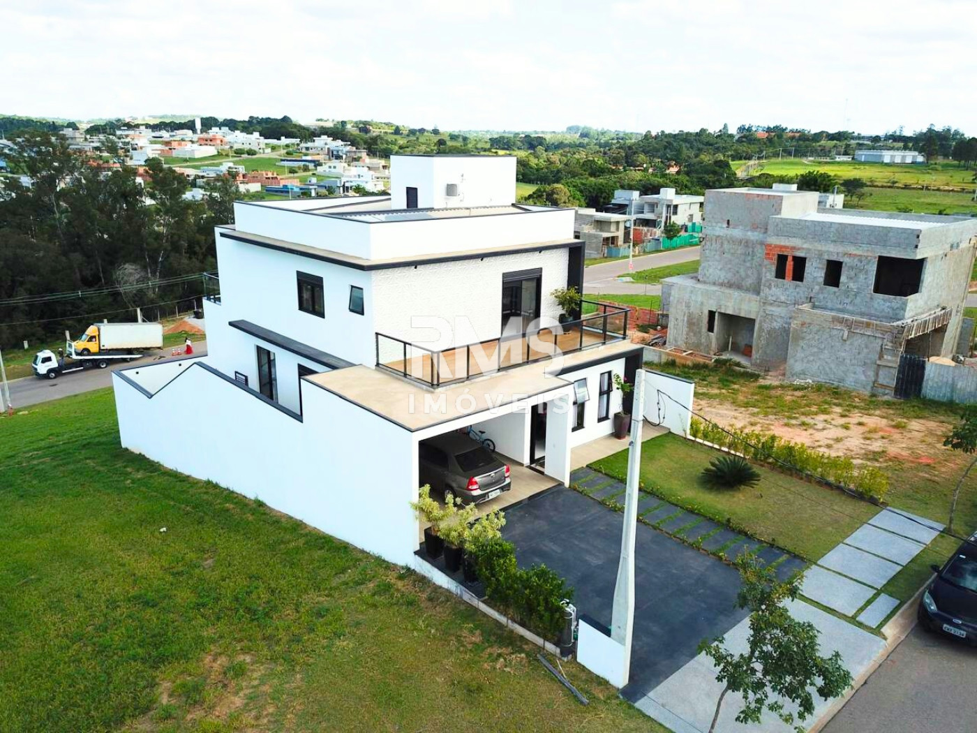 Casa à venda ou para alugar com 4 quartos, sendo 3 suítes,  em Pinheirinho Ii, Itu, SP