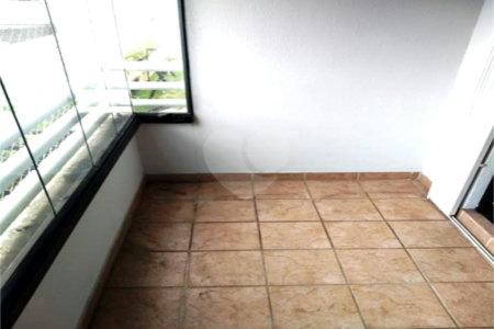 Apartamento à venda com 2 quartos, sendo 1 suíte, em Moema, São Paulo, SP