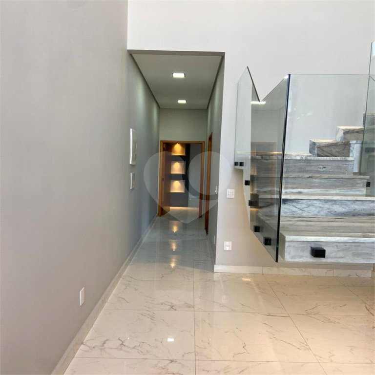 Casa à venda com 3 suítes no condomínio Vila Ytu, Indaiatuba - SP