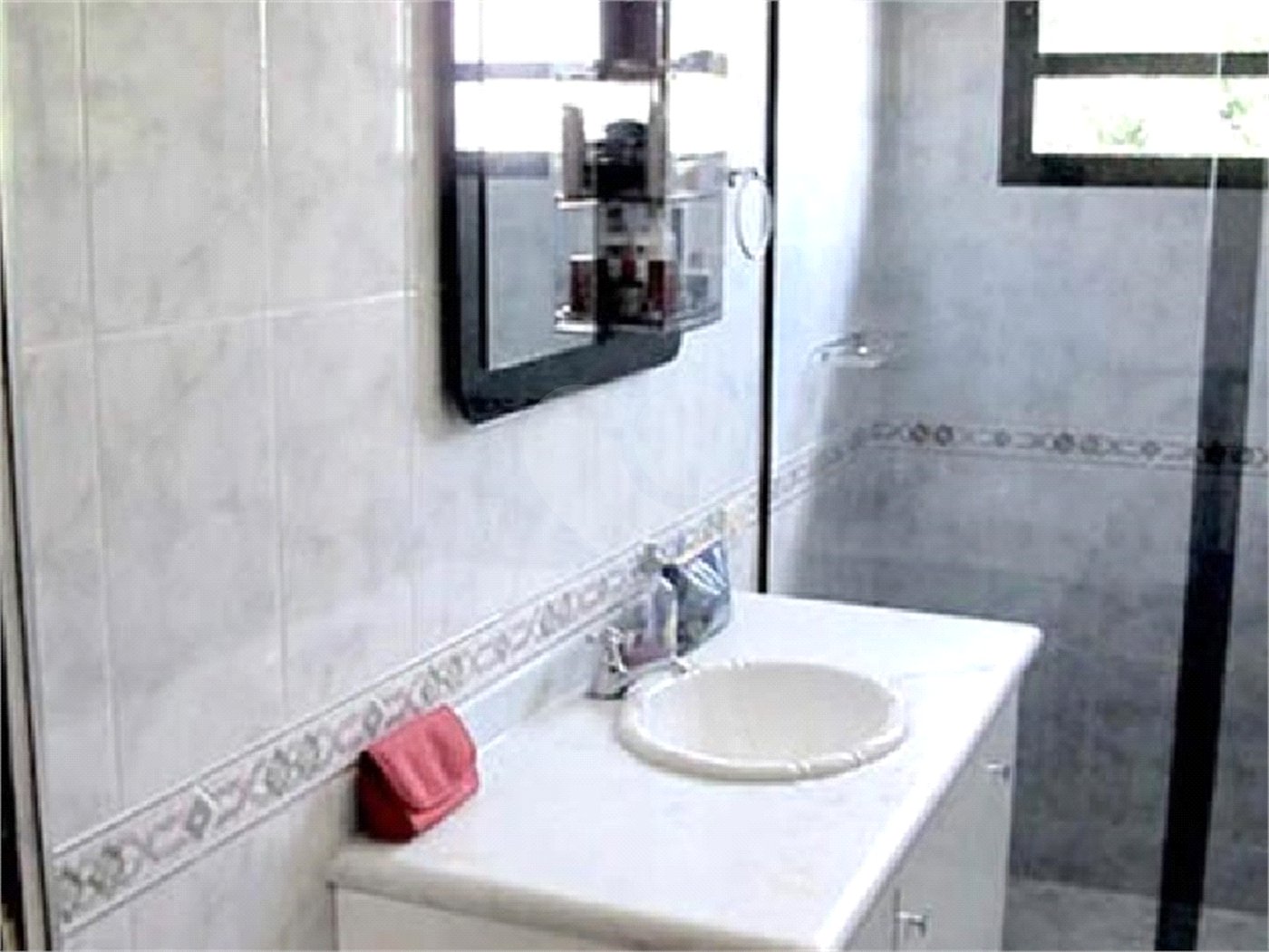 Sobrado à venda com 3 quartos, sendo 1 suíte, em Tremembé, São Paulo, SP