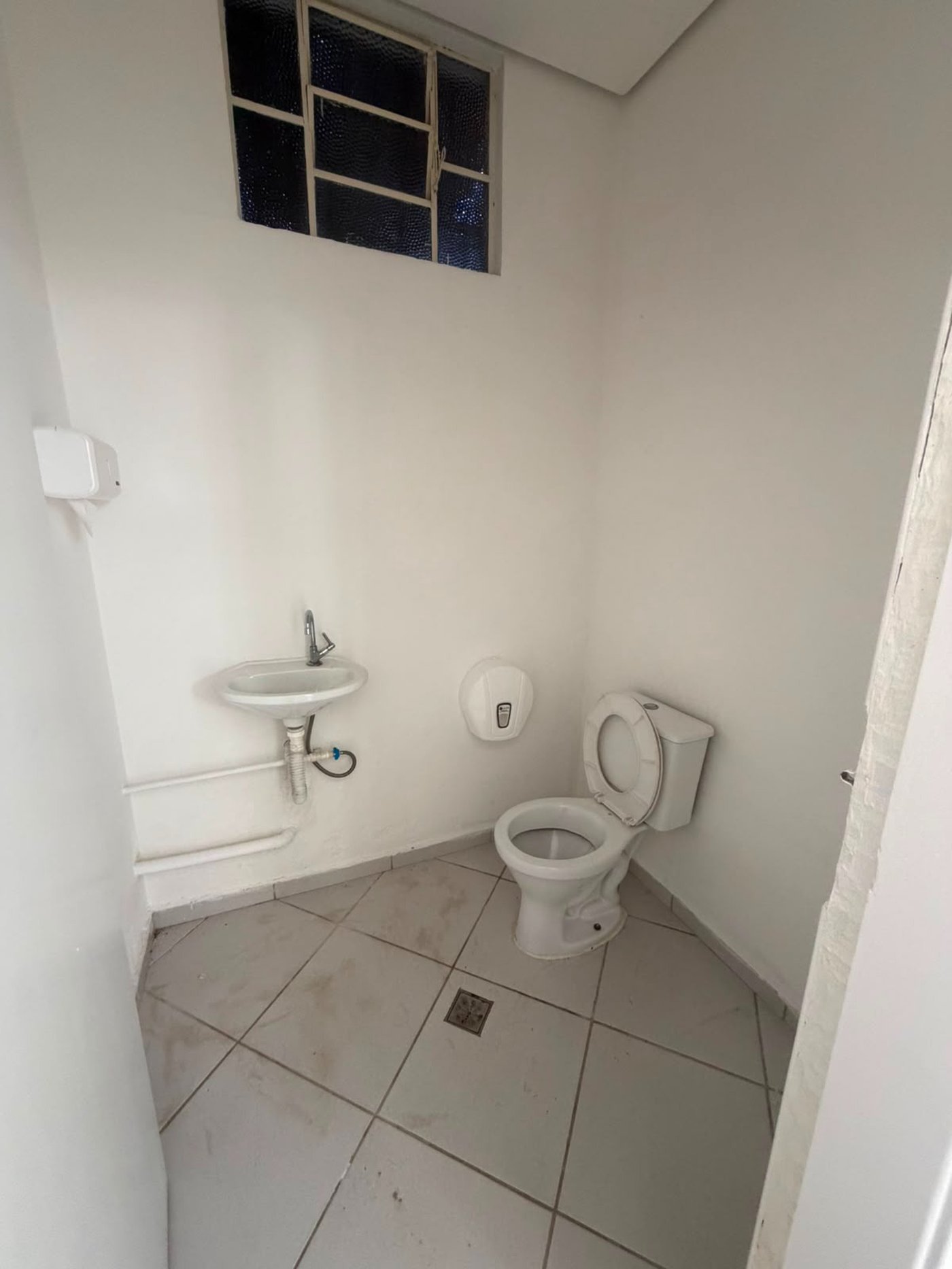Salão Comercial para alugar no Centro, Vinhedo, SP