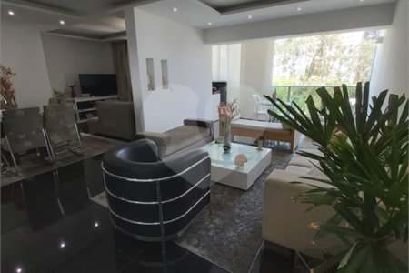 Apartamento à venda com 3 quartos, sendo 2 suítes, em Vila Andrade, São Paulo, SP