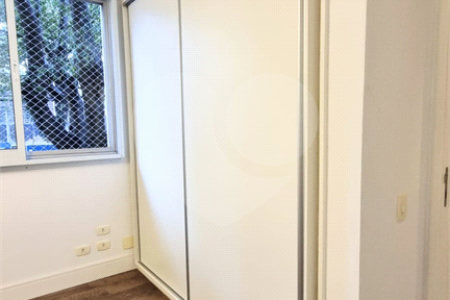 Apartamento à venda com 3 quartos, sendo 1 suíte, em Perdizes, São Paulo, SP