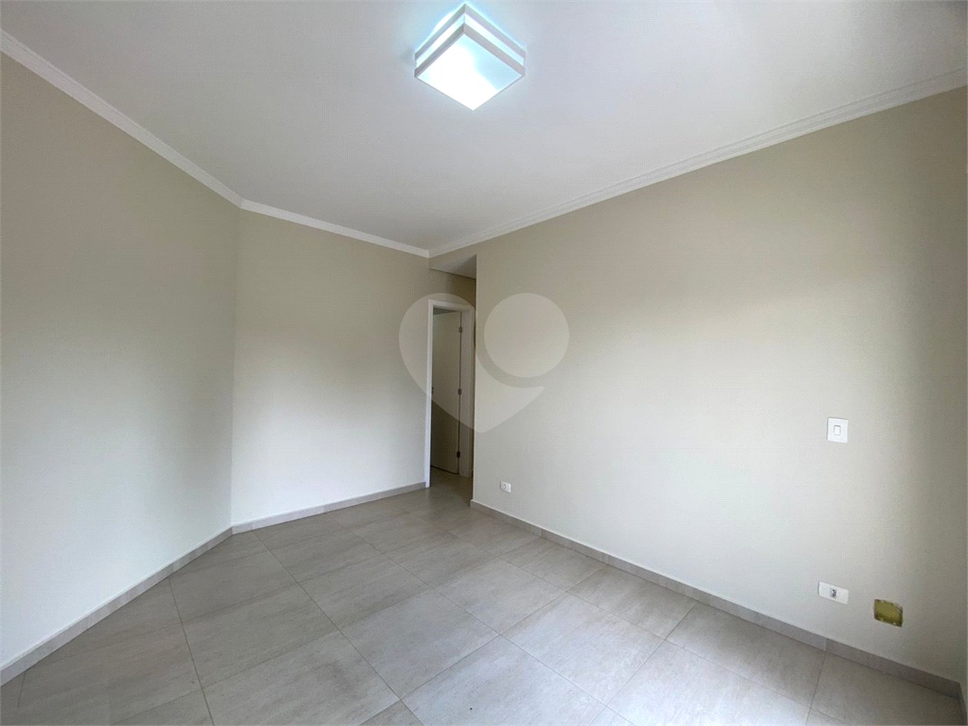 Apartamento à venda ou para alugar com 2 quartos, sendo 1 suíte, em Parada Inglesa, São Paulo, SP