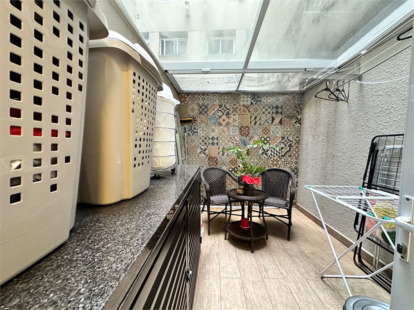 Apartamento à venda com 3 quartos, sendo 2 suítes, em Tremembé, São Paulo, SP