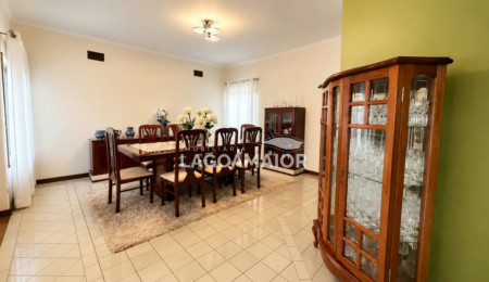 Casa à venda com 3 quartos, sendo 1 suíte,  em Santos Dumont, Três Lagoas, MS