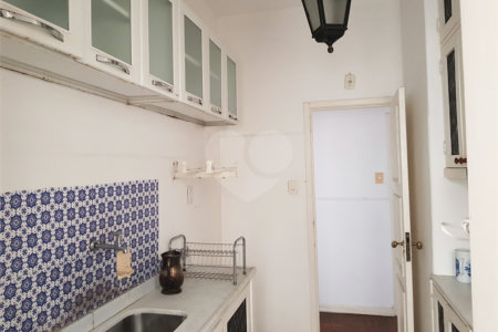 Apartamento à venda com 3 quartos, sendo 1 suíte,  em Copacabana, Rio de Janeiro, RJ