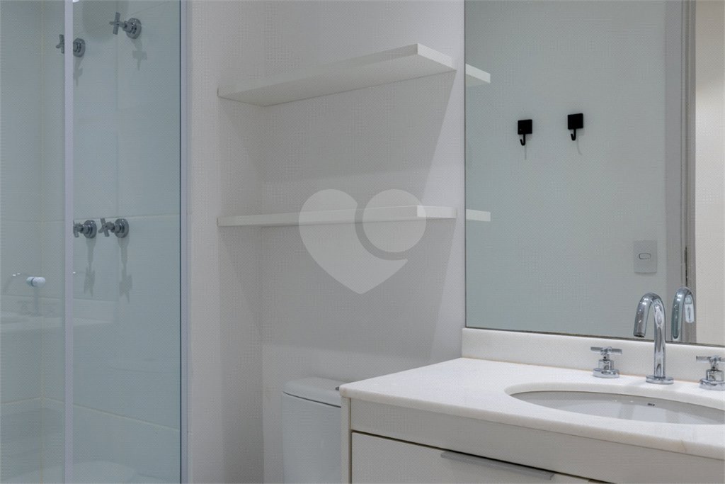 Apartamento à venda com 2 quartos, sendo 1 suíte, em Santo Amaro, São Paulo, SP