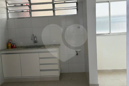 Apartamento à venda com 2 quartos, sendo 1 suíte, em Pinheiros, São Paulo, SP