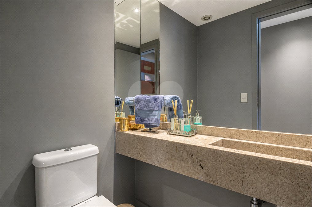Apartamento à venda com 3 suítes em Granja Julieta, São Paulo, SP