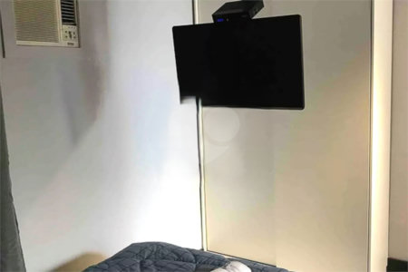 Casa à venda com 6 quartos, sendo 5 suítes,  em Vila do Encontro, São Paulo, SP