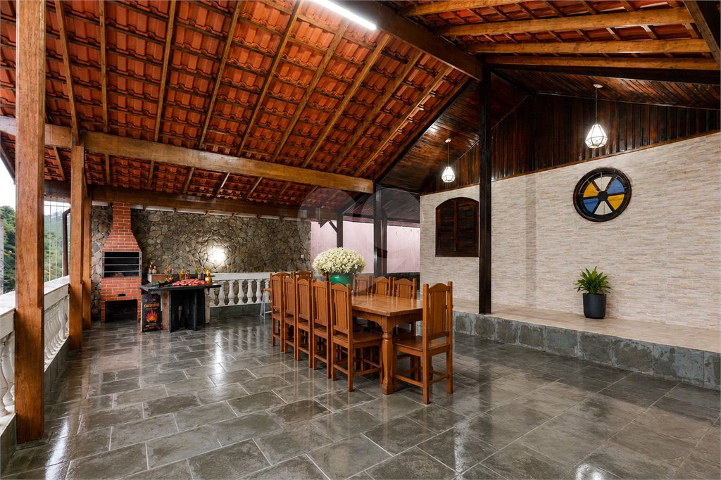 Casa à venda com 3 quartos, sendo 1 suíte, em Guarapiranga, São Paulo, SP