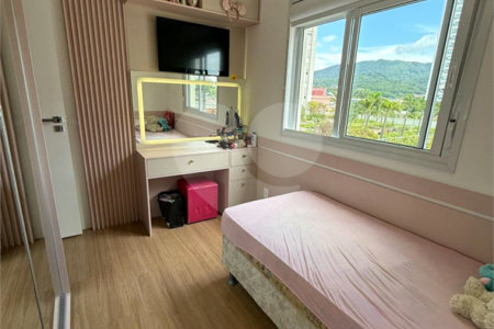 Apartamento à venda com 3 quartos, sendo 1 suíte,  em Vila Mogilar, Mogi das Cruzes, SP