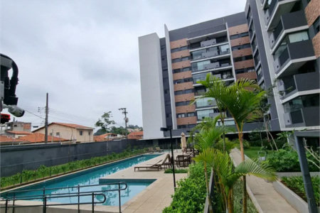 Apartamento à venda com 3 quartos, sendo 1 suíte, em Ferreira, São Paulo, SP