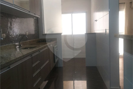 Apartamento à venda com 2 suítes em Guilhermina, Praia Grande, SP