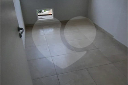 Apartamento à venda com 2 quartos em Todos os Santos, Rio de Janeiro, RJ