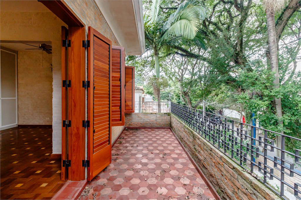 Casa à venda com 3 quartos, sendo 2 suítes, em Jardim América, São Paulo, SP