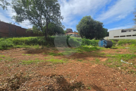 Terreno à venda no Centro, Ibitinga, SP