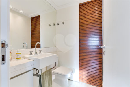 Apartamento à venda com 3 quartos, sendo 2 suítes,  em Jardim Marajoara, São Paulo, SP