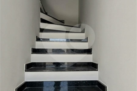 Casa à venda com 2 quartos no condomínio Residencial Bella Suissa, Mogi das Cruzes - SP