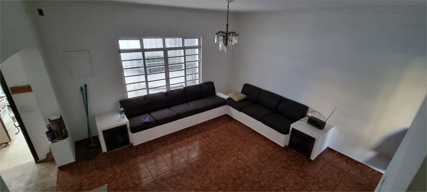 Casa à venda com 3 quartos, sendo 1 suíte, em Jardim Rosa Maria, São Paulo, SP