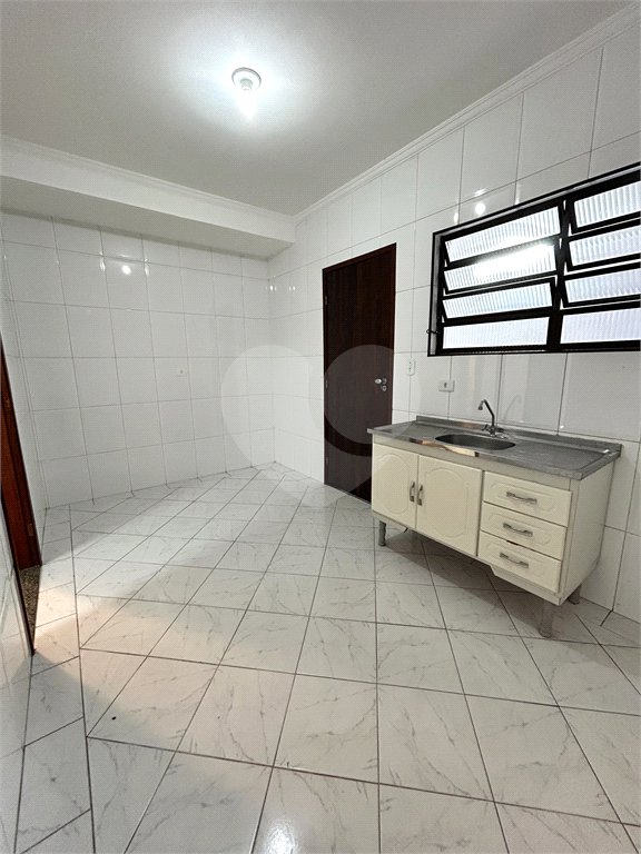 Casa para alugar com 2 quartos, sendo 1 suíte, no condomínio Terra Nostra III, São Paulo - SP