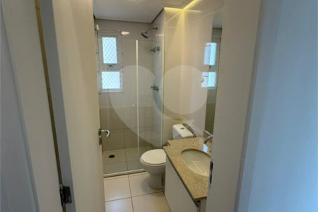 Apartamento à venda com 3 quartos, sendo 1 suíte, em Jardim Aeroporto, São Paulo, SP
