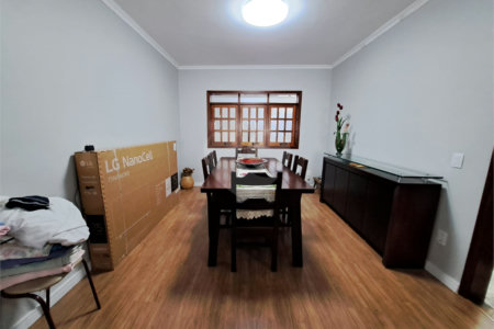 Sobrado à venda com 3 quartos, sendo 1 suíte, em Vila Gomes Cardim, São Paulo, SP