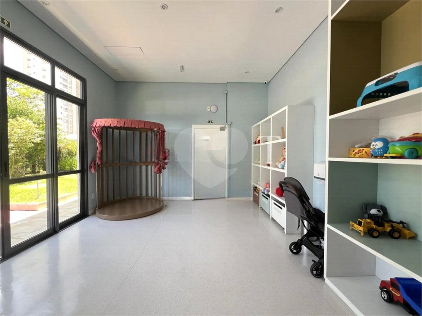Apartamento à venda com 2 suítes em Vila Romana, São Paulo, SP