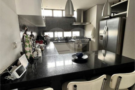 Apartamento à venda com 4 quartos, sendo 2 suítes, em Vila Mascote, São Paulo, SP