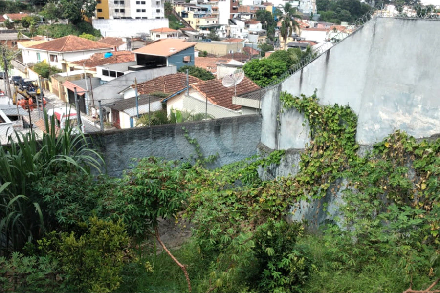 Sobrado à venda com 4 quartos, sendo 2 suítes, em Horto, São Paulo, SP