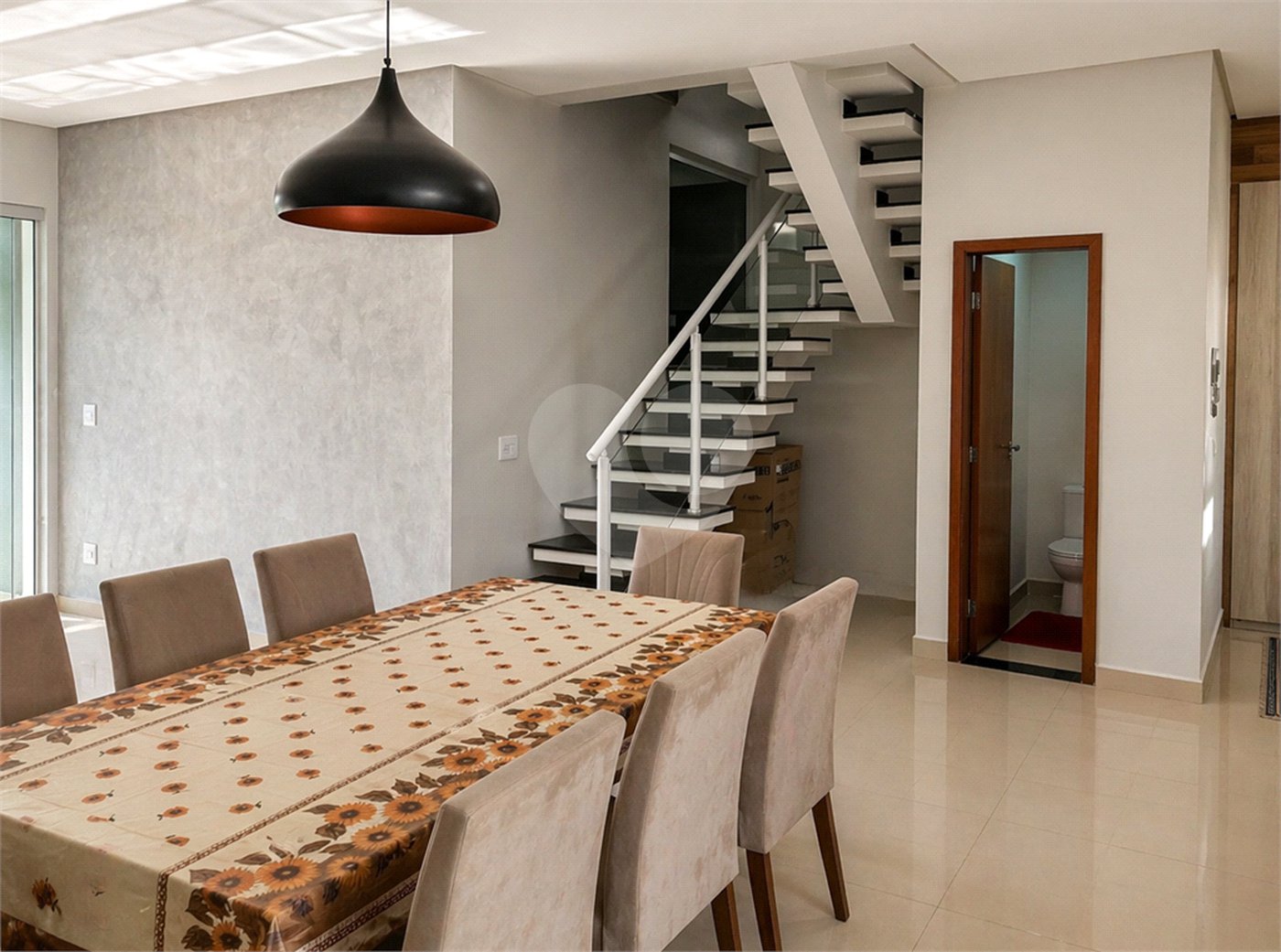 Casa à venda com 3 quartos, sendo 1 suíte, no condomínio Golden Park Residence, Sorocaba - SP