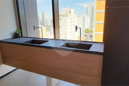 Apartamento à venda com 2 suítes em Pinheiros, São Paulo, SP