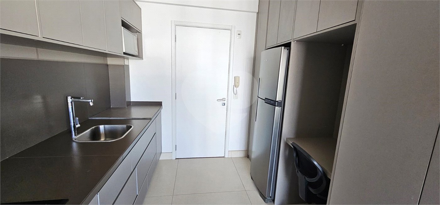Apartamento à venda com 1 suíte em Vila Nova Conceição, São Paulo, SP