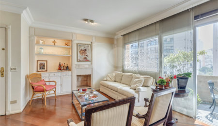 Apartamento à venda com 3 suítes em Campo Belo, São Paulo, SP