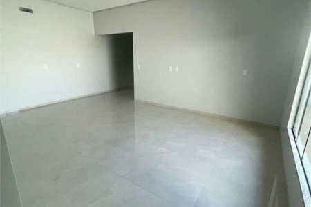 Casa à venda com 3 quartos, sendo 1 suíte, em Loteamento Jardim Europa, Balsas, MA