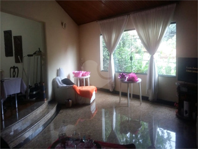 Sobrado à venda com 2 quartos, sendo 1 suíte,  em Jardim Virginia Bianca, São Paulo, SP